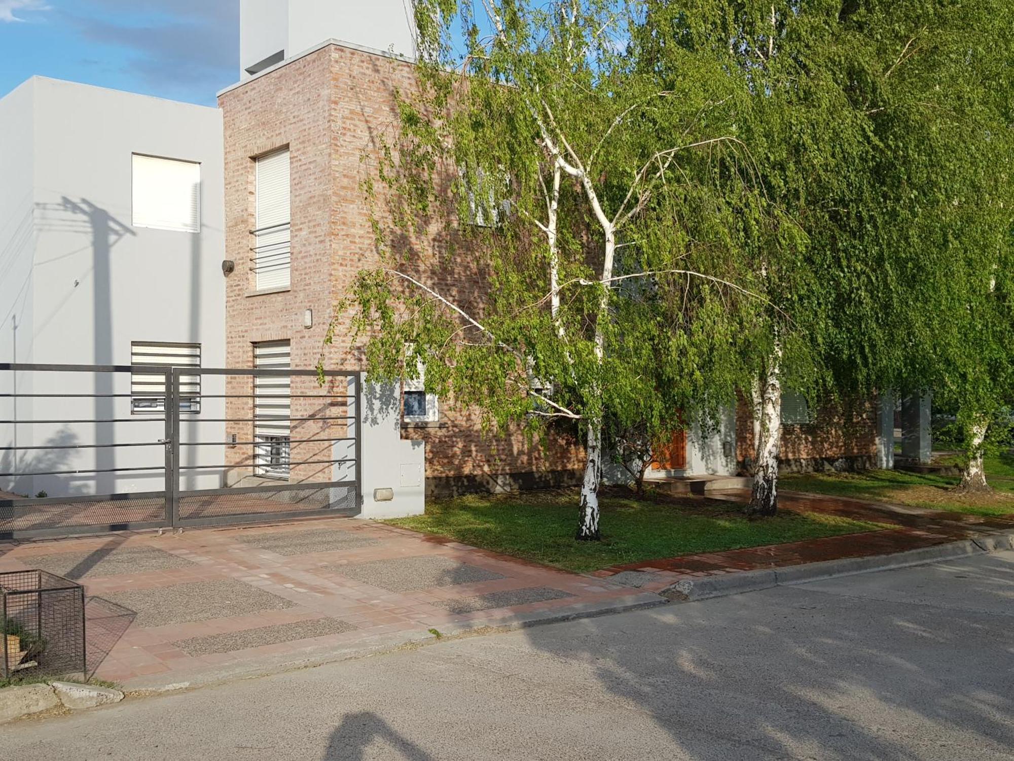 Departamentos Alsina 1 Apartamento Viedma Exterior foto